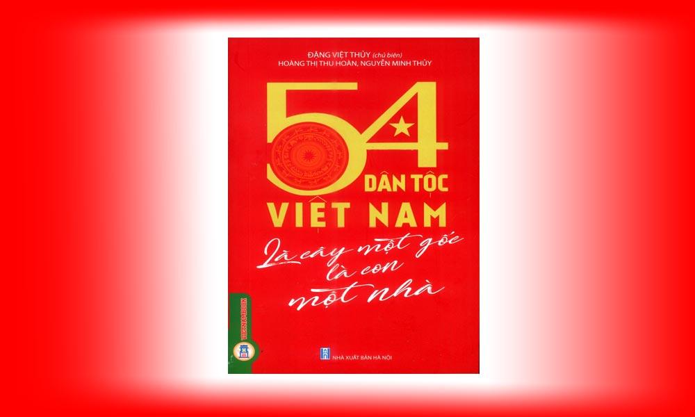 24 (8.5.2025) 54 dan toc anh em.jpg