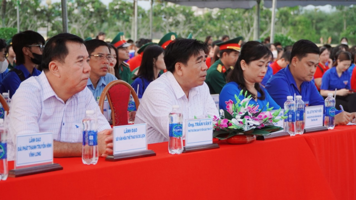 image013.png