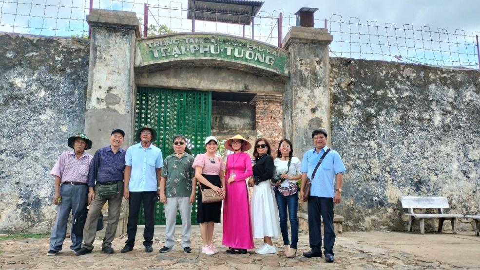 doan hv hoi nha bao.jpg